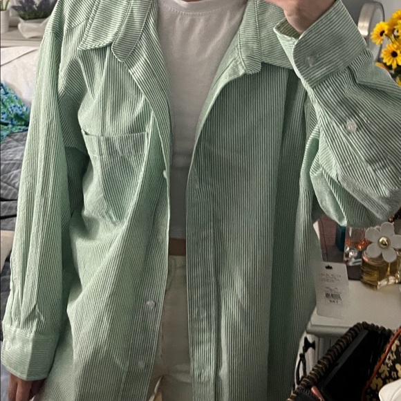 striped green & white button up - Picture 2 of 2